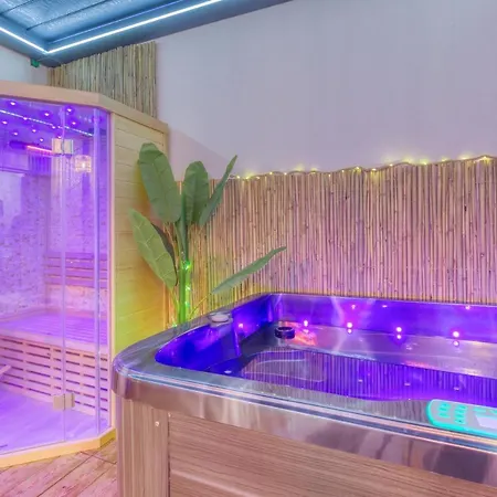 Royale Jacuzzi & Sauna Prive _ Yeswebook * Montry