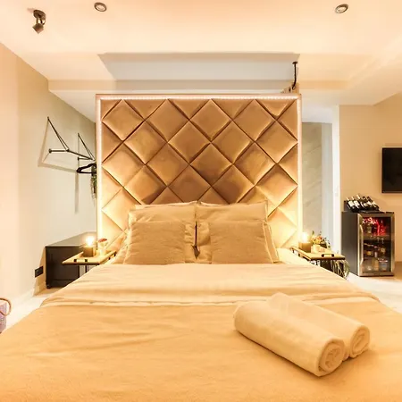Apartment Royale Jacuzzi & Sauna Prive _ Yeswebook